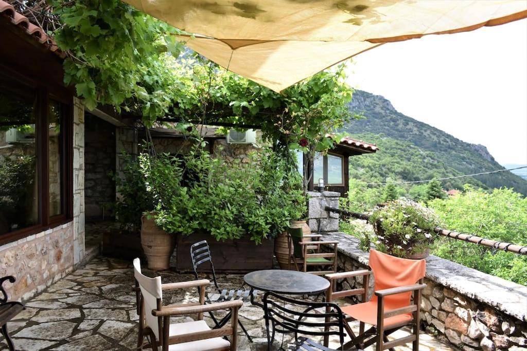 Вилла Μικρή Πέτρινη Μεζονέτα 2 Lilaia Экстерьер фото